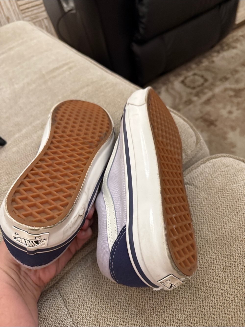 Vans 9 Classic Skate Sneakers - Picture 4 of 6